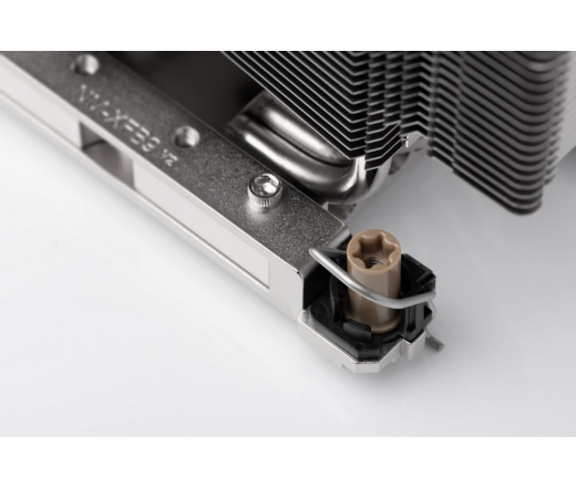 NOCTUA NM-i4677 mounting kit