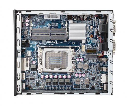 SHUTTLE XPC slim DH670