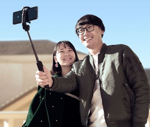 Xiaomi Mi Selfie Stick/Tripod & Bluetooth Remote Black